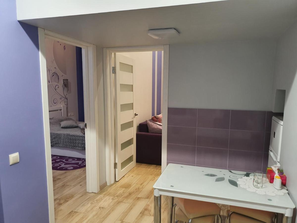 Romantik Eko Apartment Lviv Luaran gambar