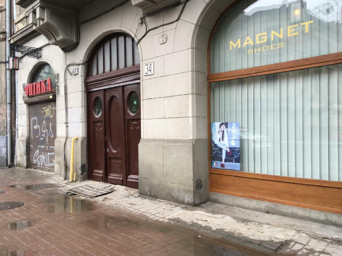 Romantik Eko Apartment Lviv Luaran gambar